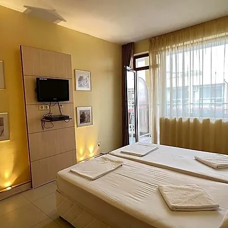 Hotel александра